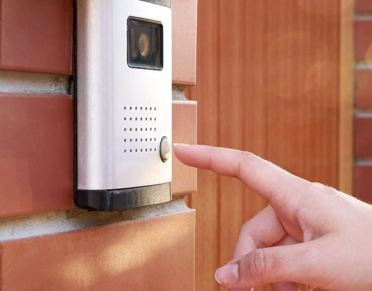 Câmaras Ocultas Reais: Utilização Segura e Legal em Portugal