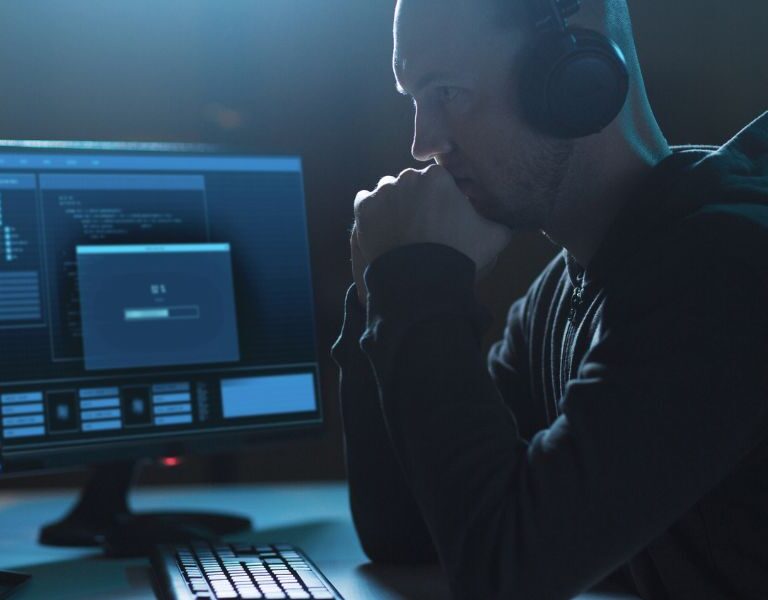 Produtos de Espionagem: Tipos, Legalidade e Ética em Portugal